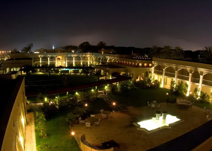 Palace LuxuryAlbergo